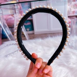 Lele Sadoughi Graduated Pearl Headband